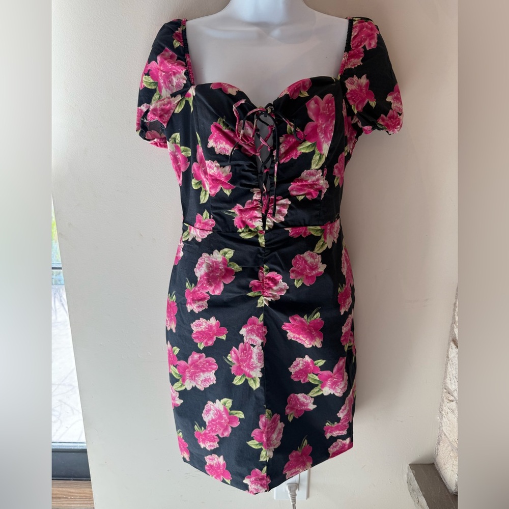 Bebe Tie Front shirred Dress